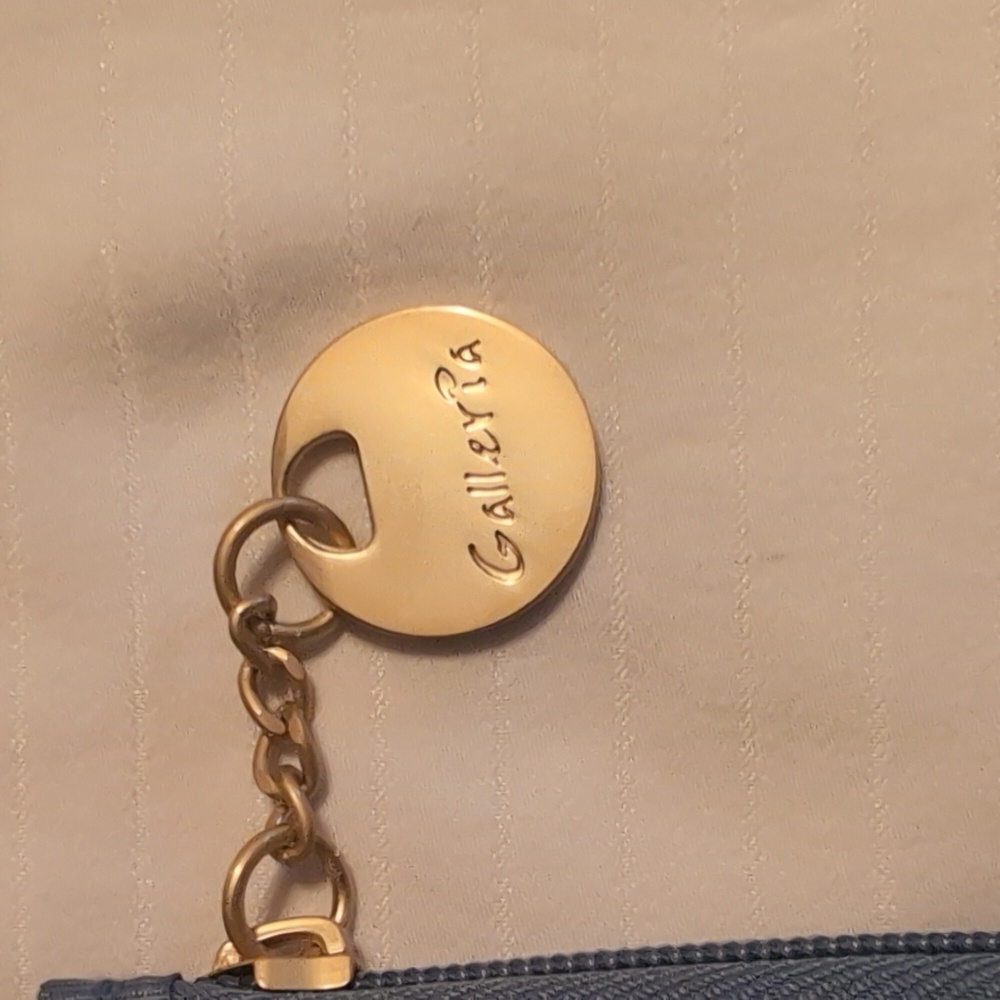 NWOT Galleria Monet Inspired Blue Wristlet - Picture 2 of 7